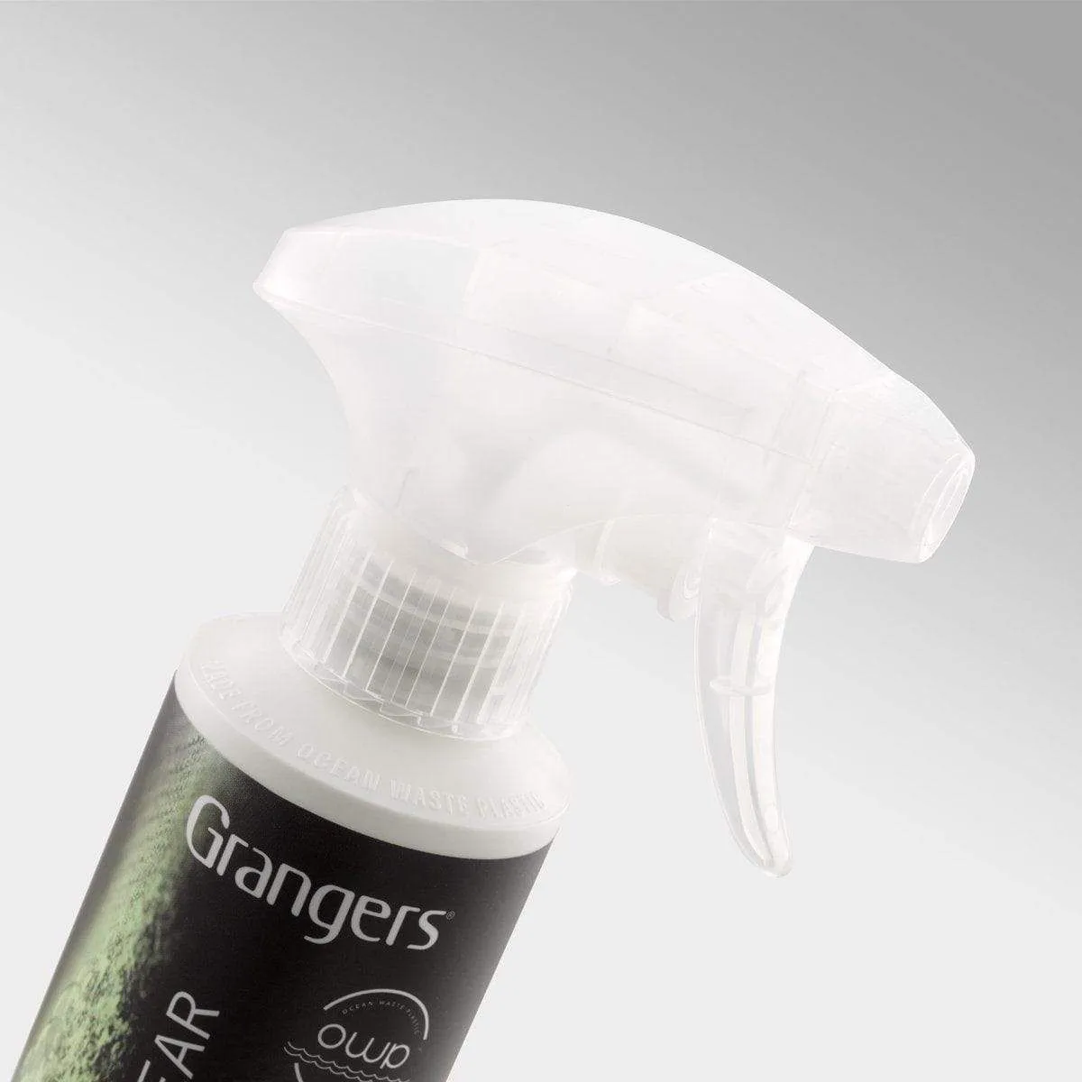 319GRF77   ~ GRANGERS FOOTWEAR/GEAR CLEANER