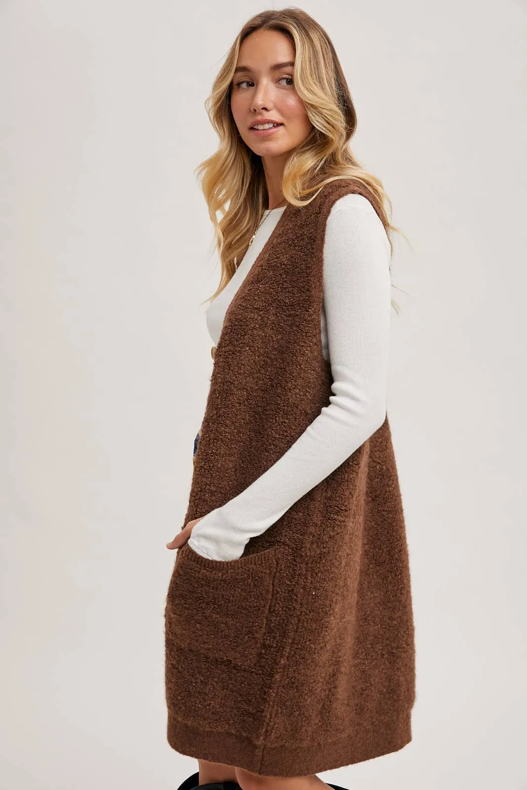 BLUIVY BUTTON DOWN V-NECK TEDDY KNIT LONG LINED VEST