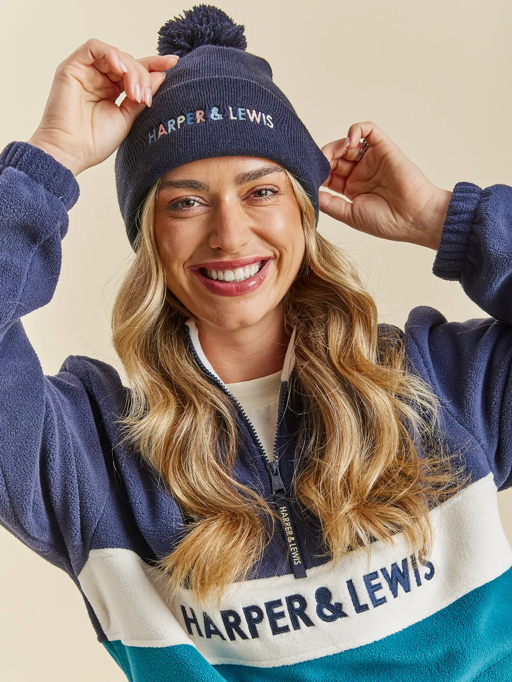 Eirwen Pom Pom Beanie Navy