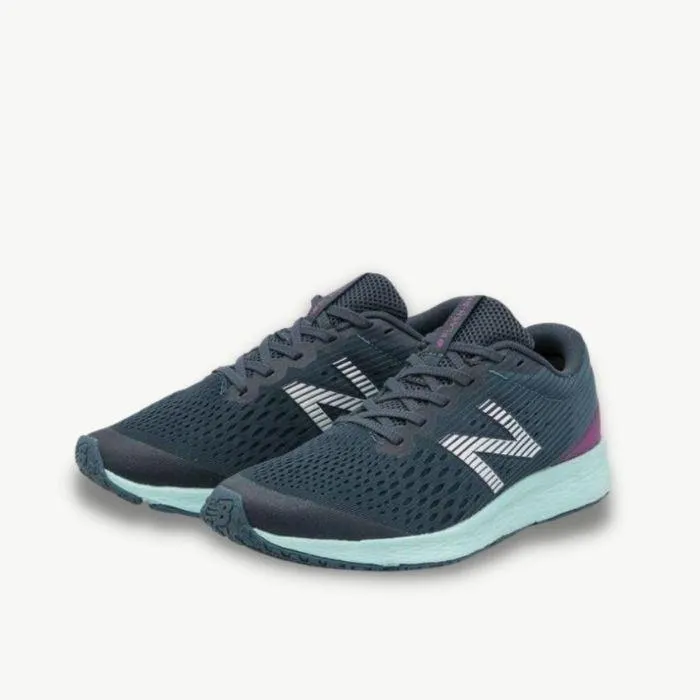 new balance Footwear Flash Women's Sneakers