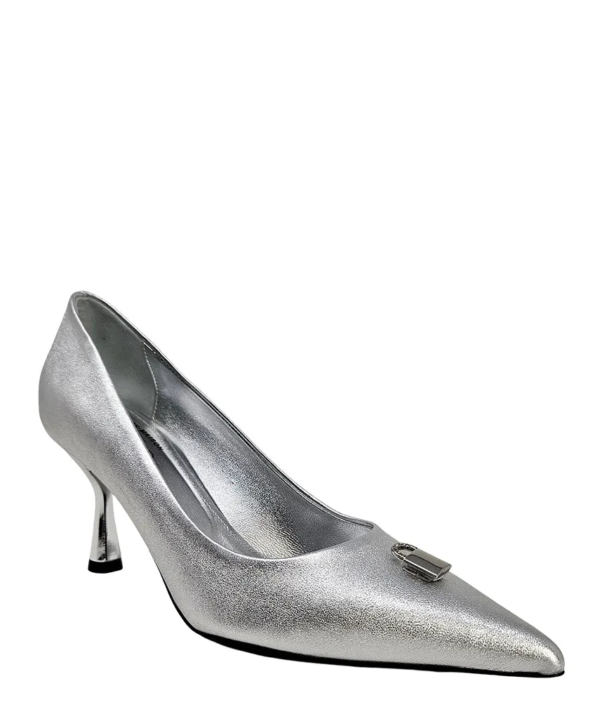 Silver Pump With Lock