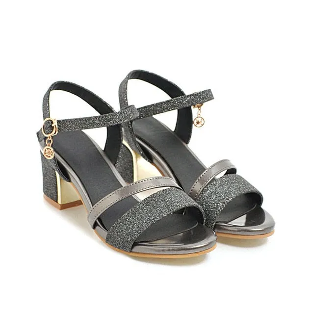 Stylish Graceful Women's Buckled Block Heeled Leather Sandals