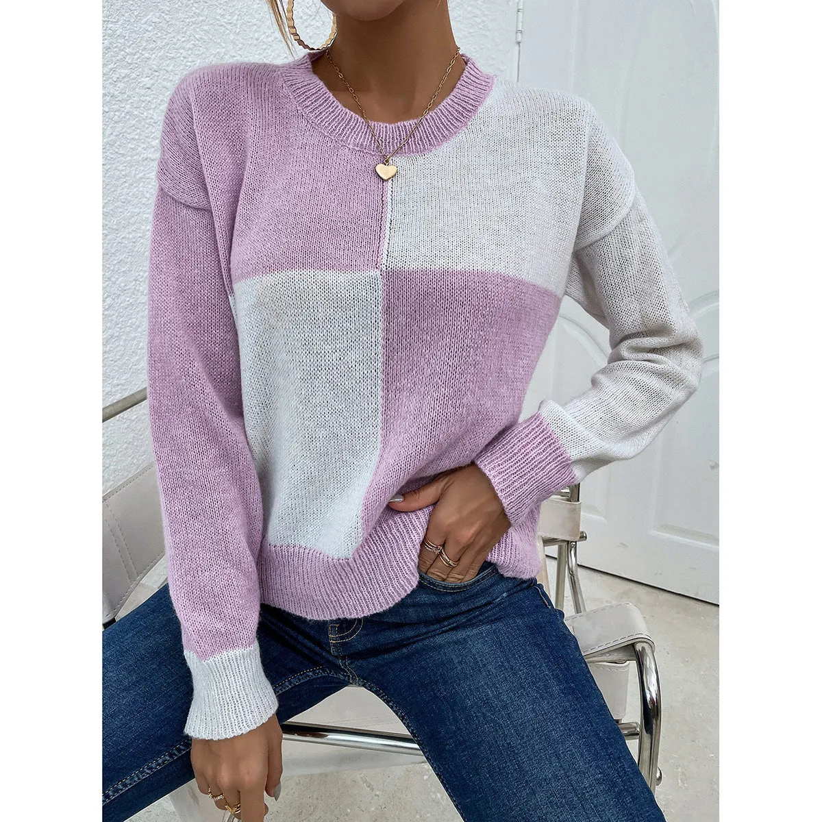 White & Purple Contrast Color Knitted Sweater MYDU936FE